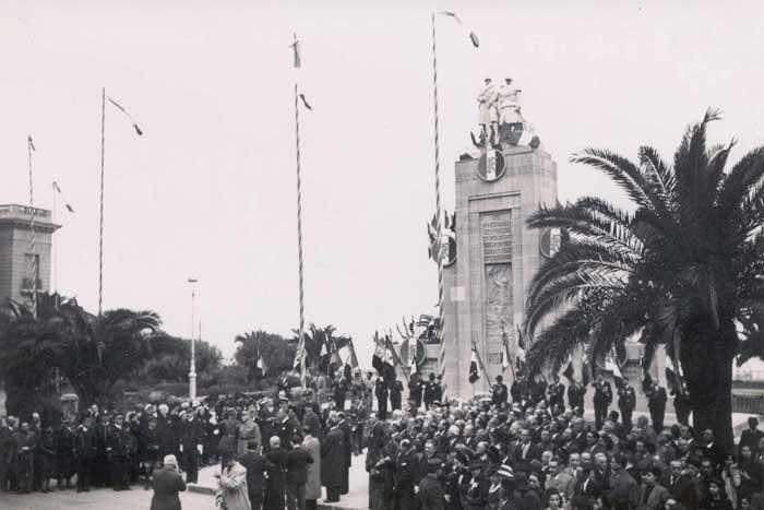 Monument aux Morts des deux guerres mondiales