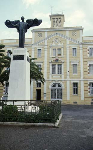 Le Monument aux Morts